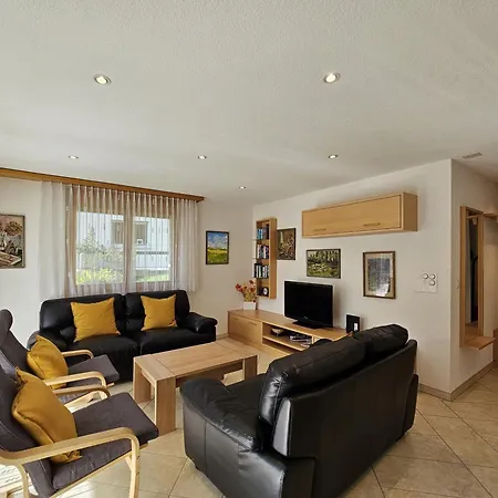 Dominic B1 דירה *